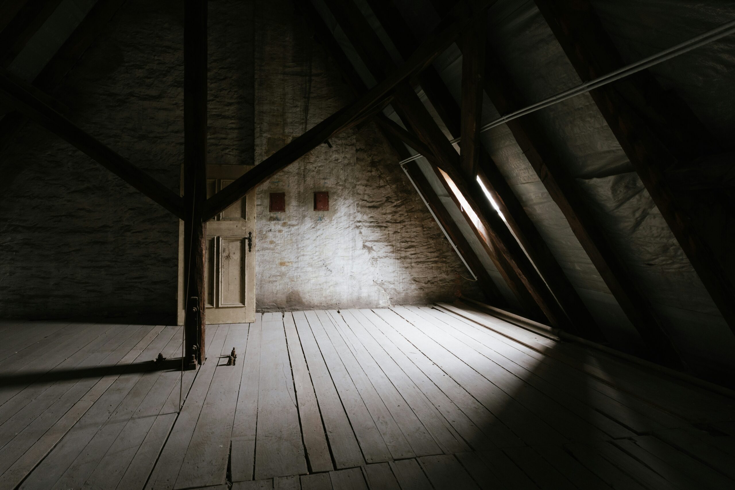 Haus nachher, leer und besenrein